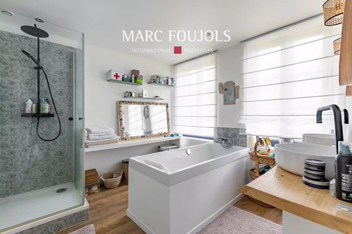 Image No.13-4 Bed House for sale