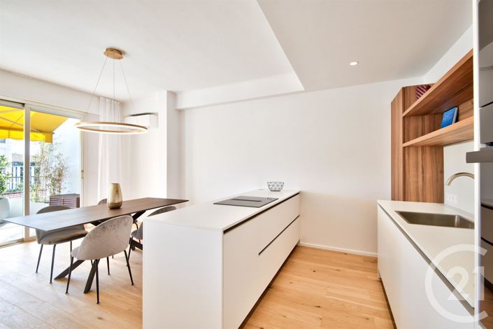 Image No.6-3 Bed Apartment for sale