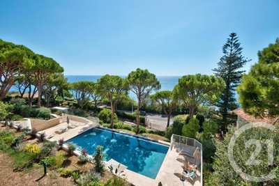 2 Bed Apartment for sale