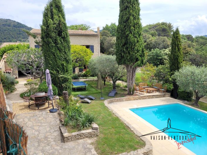 Image No.1-6 Bed House for sale