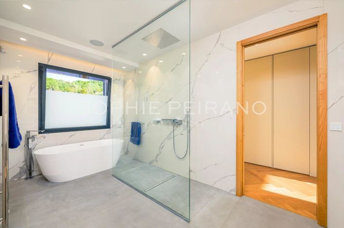 Image No.10-Maison de 6 chambres à vendre à Mougins