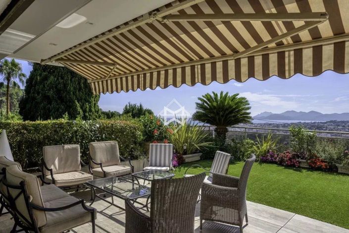 Image No.6-5 Bed Apartment for sale