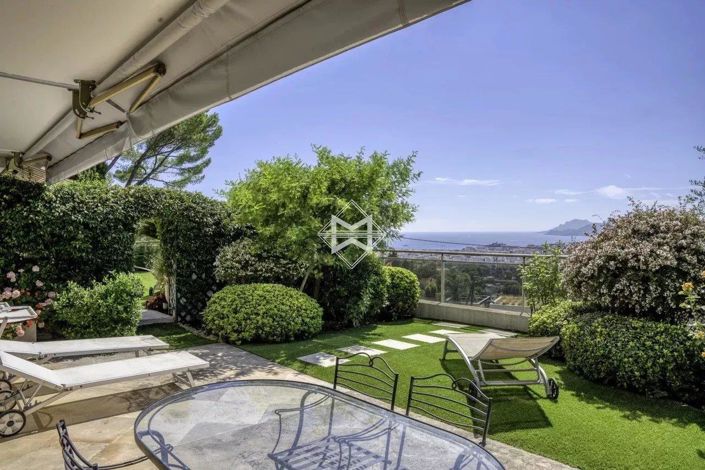 Image No.2-5 Bed Apartment for sale