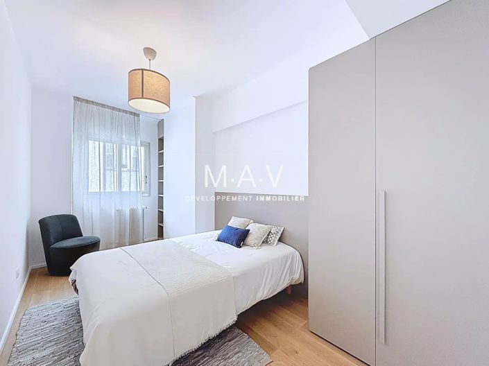 Image No.18-3 Bed Apartment for sale