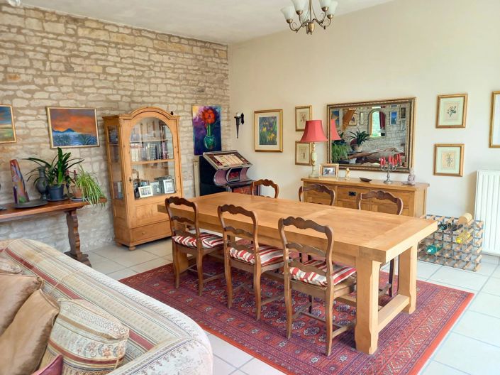 Image No.10-4 Bed House for sale