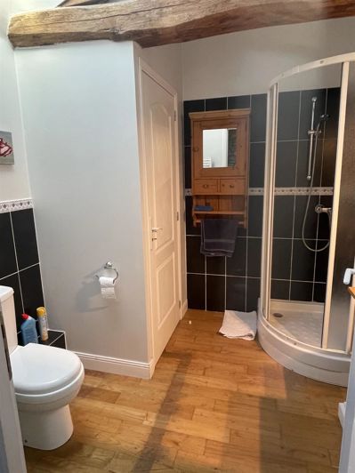 Image No.17-4 Bed House for sale