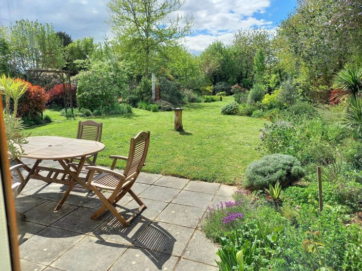 Image No.3-4 Bed House for sale