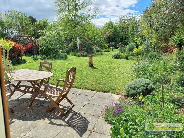 Image No.3-4 Bed House for sale