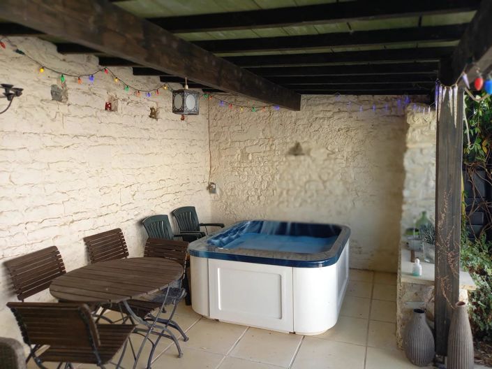 Image No.35-4 Bed House for sale