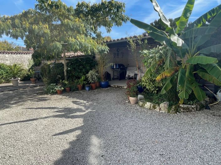 Image No.37-4 Bed House for sale