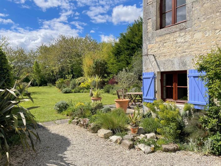 Image No.4-4 Bed House for sale