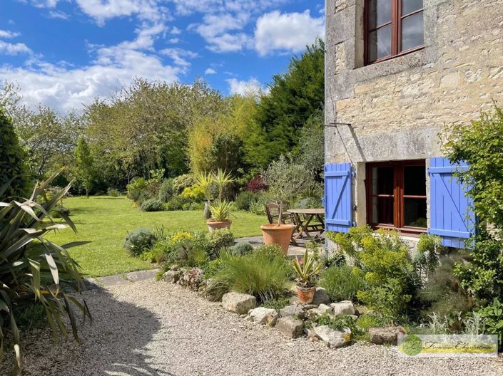 Image No.4-4 Bed House for sale