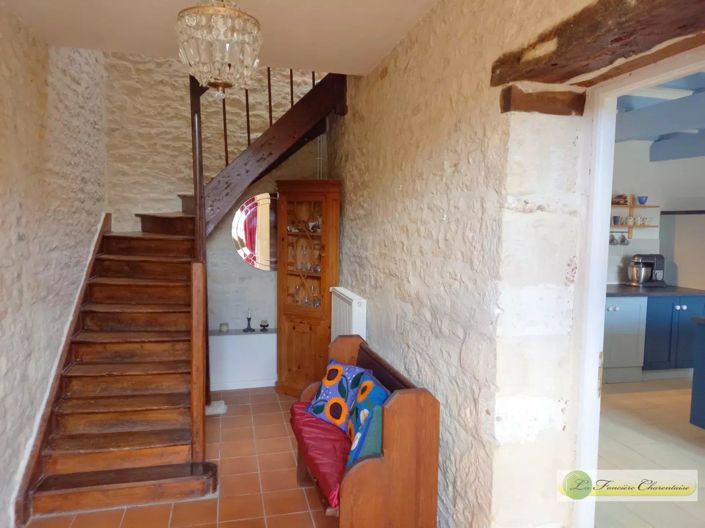 Image No.5-4 Bed House for sale