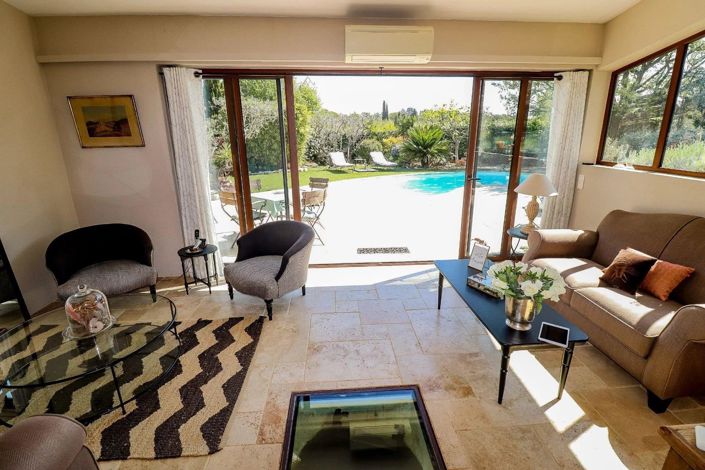 Image No.14-3 Bed House for sale