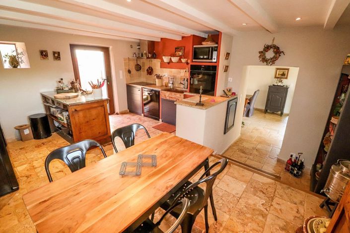 Image No.17-3 Bed House for sale