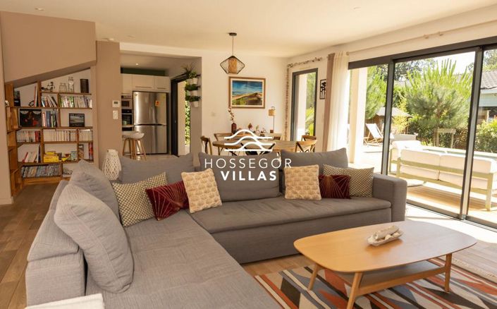 Image No.4-5 Bed House for sale