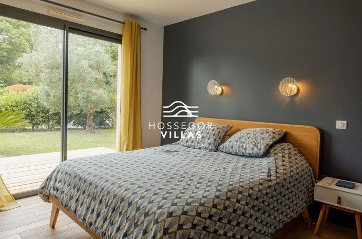 Image No.6-5 Bed House for sale