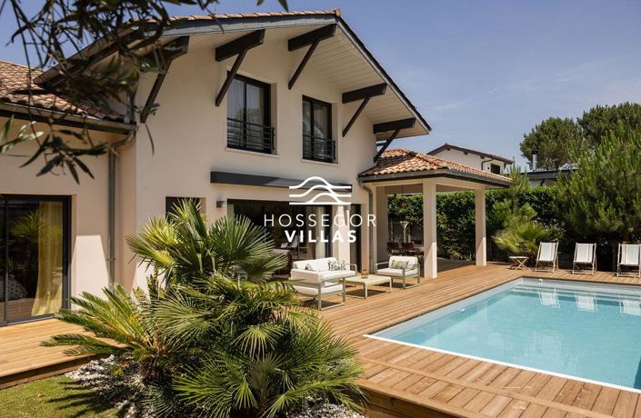 Image No.8-5 Bed House for sale