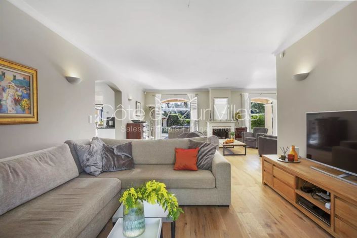 Image No.8-Maison de 5 chambres à vendre à Valbonne