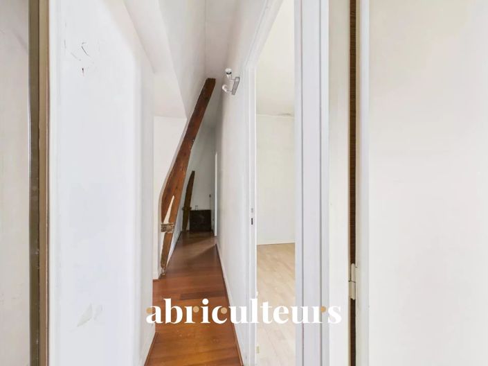 Image No.14-3 Bed Apartment for sale