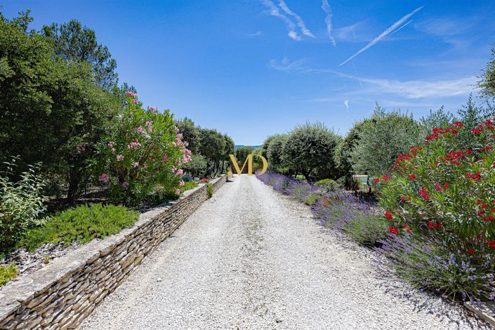 Image No.19-4 Bed House for sale