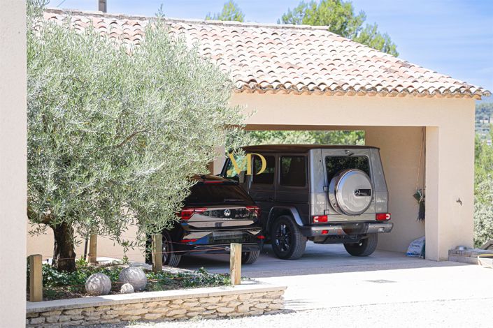 Image No.22-4 Bed House for sale