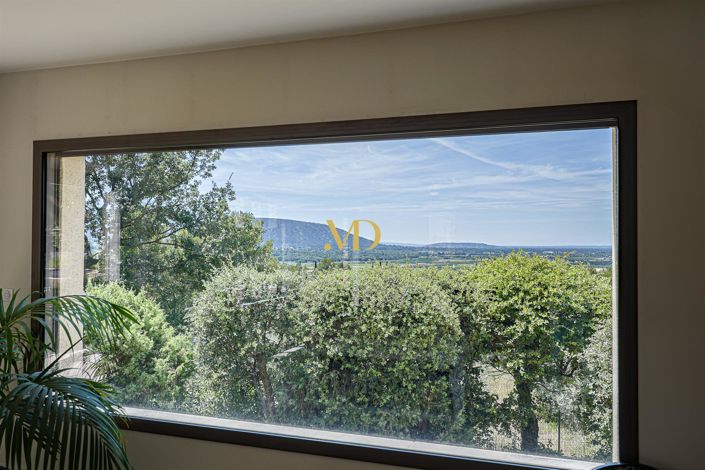 Image No.28-4 Bed House for sale