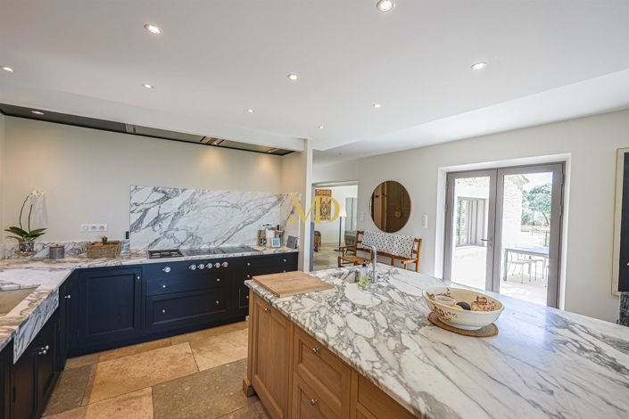 Image No.32-4 Bed House for sale