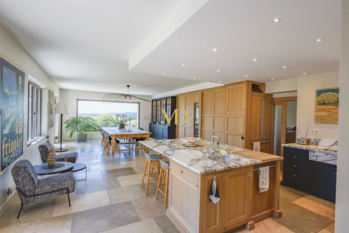 Image No.36-4 Bed House for sale