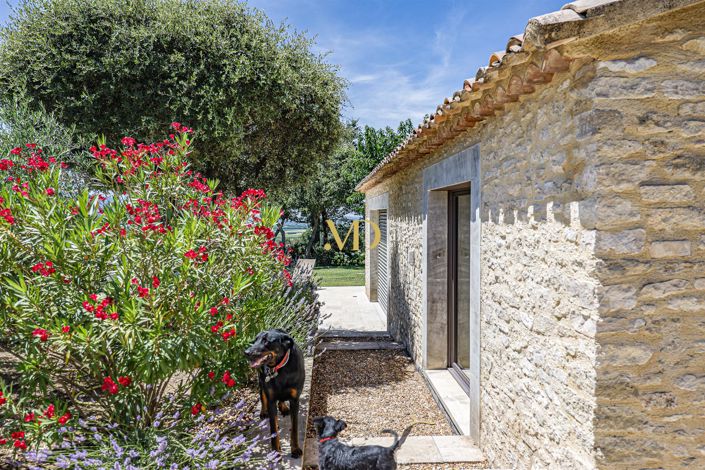 Image No.6-4 Bed House for sale