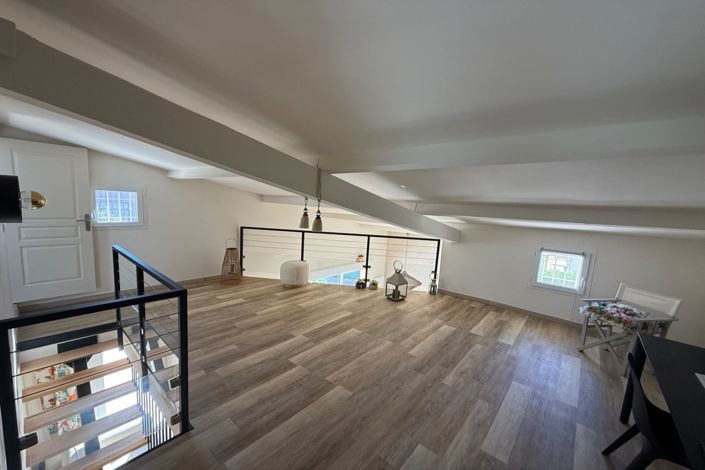 Image No.13-4 Bed House for sale