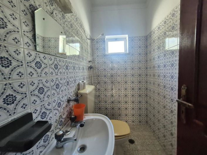 Image No.11-3 Bed House for sale