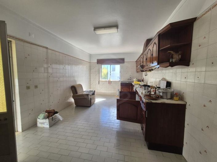 Image No.7-3 Bed House for sale