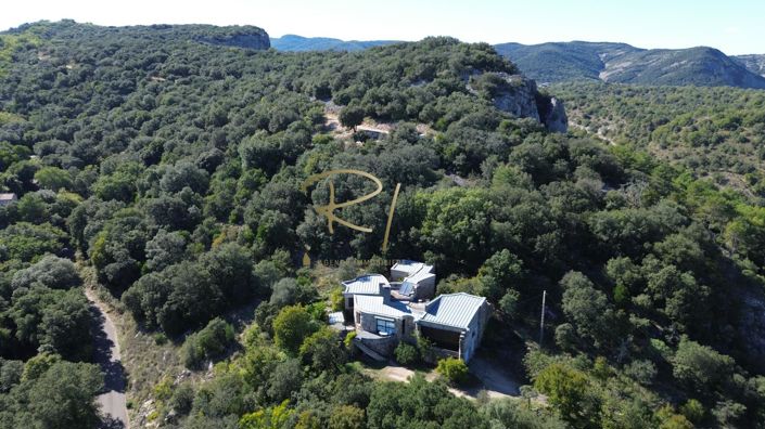 Image No.12-6 Bed House for sale