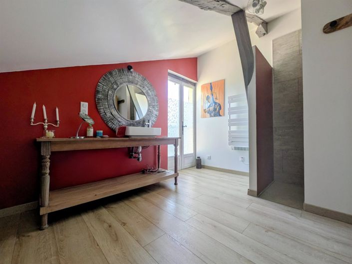 Image No.12-4 Bed House for sale