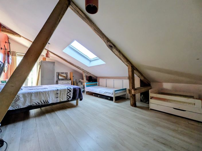 Image No.13-4 Bed House for sale