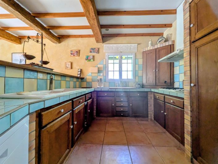 Image No.3-4 Bed House for sale