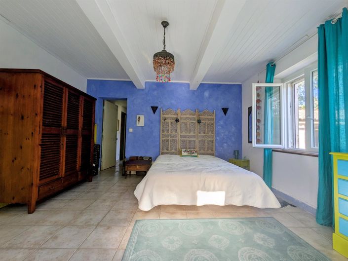 Image No.7-4 Bed House for sale