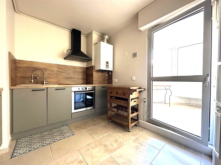 Image No.6-2 Bed Apartment for sale