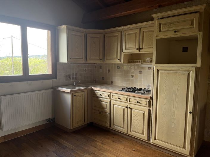 Image No.11-6 Bed House for sale