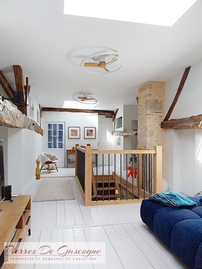 Image No.13-8 Bed House for sale