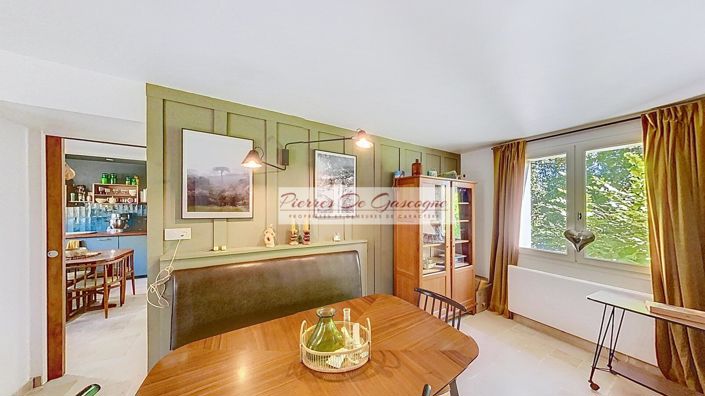 Image No.19-8 Bed House for sale