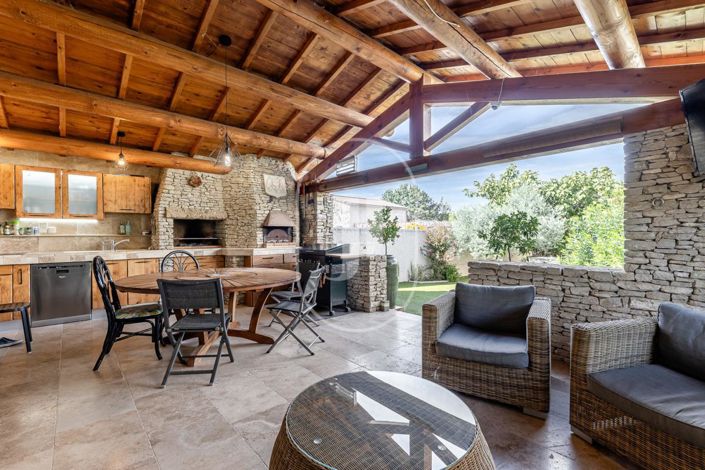 Image No.11-12 Bed House for sale