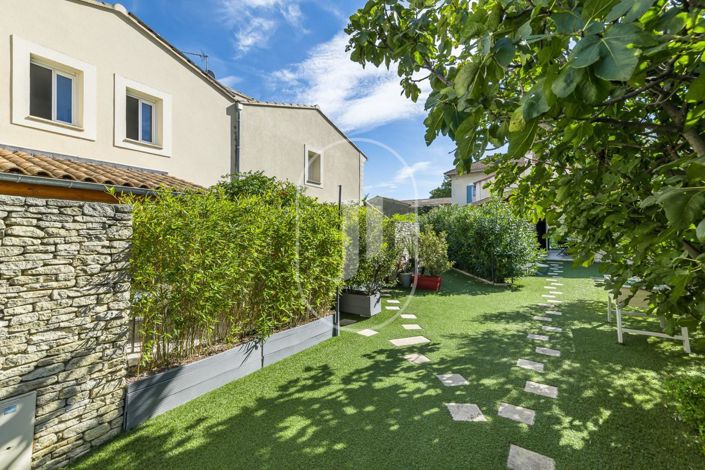 Image No.14-12 Bed House for sale