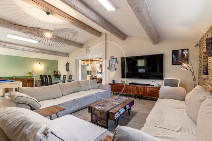 Image No.3-12 Bed House for sale