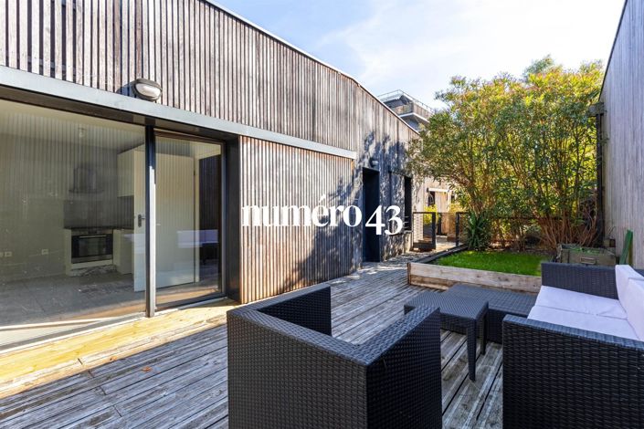 Image No.2-3 Bed House for sale