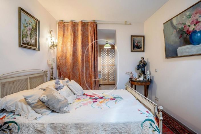 Image No.8-3 Bed House for sale