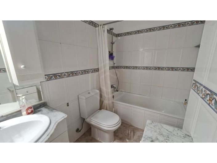 Image No.16-2 Bed Apartment for sale