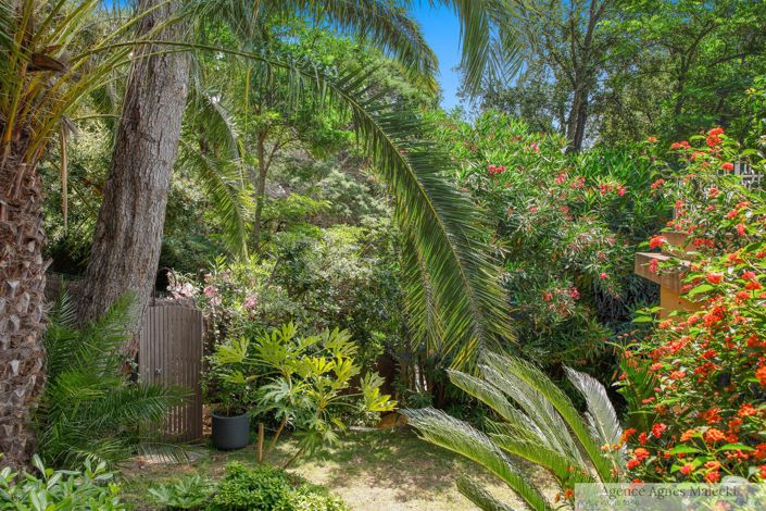 Image No.15-5 Bed House for sale