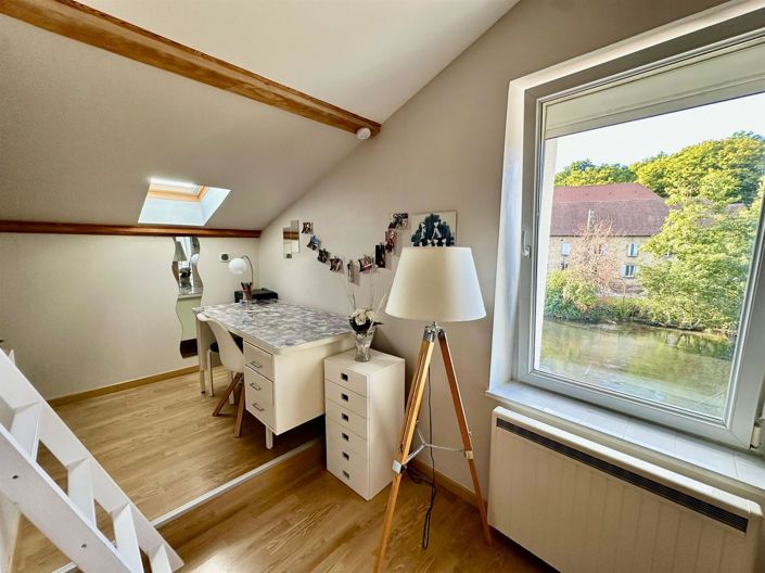 Image No.18-3 Bed House for sale